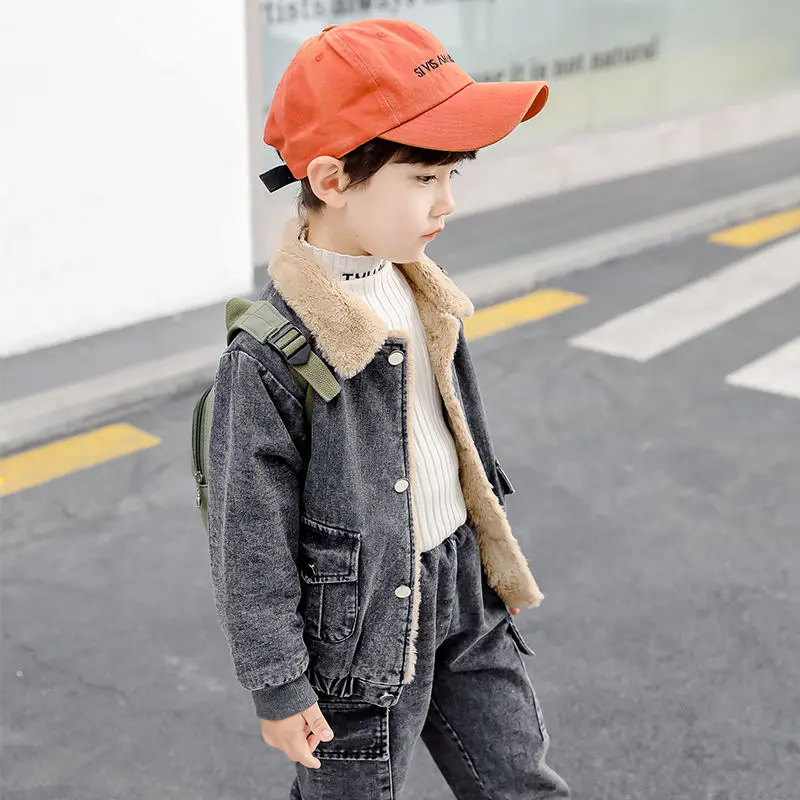 

Boys denim suit winter clothes 2020 new children plus velvet thickened rabbit mink Korean two-piece suit fashion