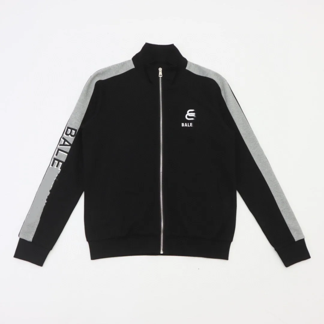 

2021 Paris Spring and summer Fashion Hip Hop Denim Jacket Male Cowboy Ripped Hole European Size S~XL 218