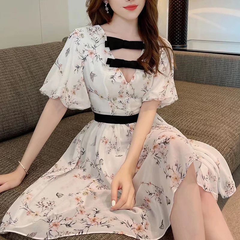 

GALCAUR Patchwork Pullover Print Dress For Women V Neck Short Sleeve High Waist Patchwork Bowknot Mini Dresses Female 2021 Style