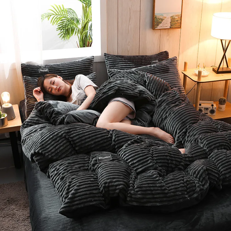 1 PCS Comforter Bedding Sets Winter Bedroom Luxury Duvet Set Bed Cover Pillowcase Coral Fleece Flannel Thick Duvet Cover