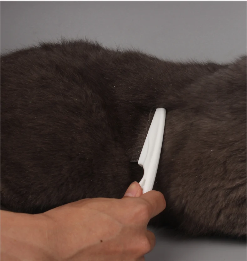 

Protect Flea Comb For Cats Dogs Pet Stainless Steel Comfort Flea Hair Grooming Tools Deworming Brush Short Long Hair Fur Remove