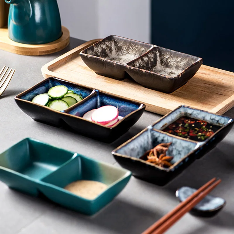

Restaurant two-grid seasoning dishes, ceramic household hot pot tableware, small dishes, dipping vinegar dishes, snack dishes
