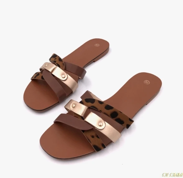 

Women Summer Beach Slipper Fashion Metal Flat Heels Slippers Ladies Summer Women Sandal Slip On Causal Flip Flop