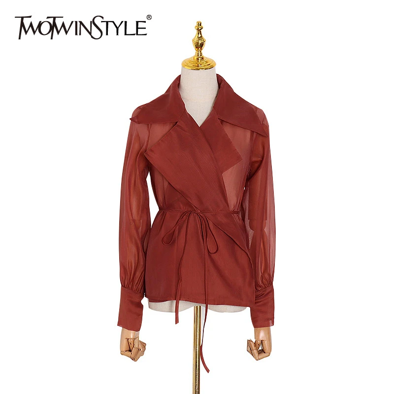 Женская блузка с отворотом TWOTWINSTYLE сетчатая рукавами-фонариками и бантом