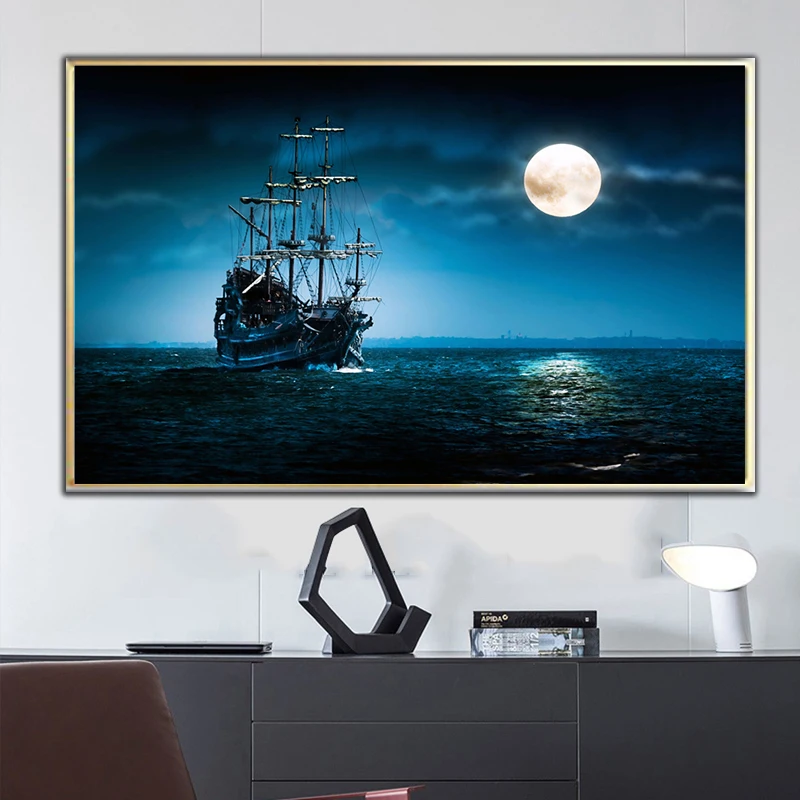 Картина в скандинавском стиле с изображением Луны ночного корабля океана