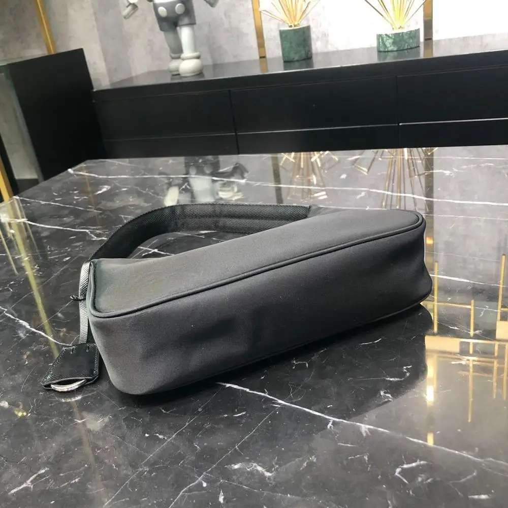 

Women Bag Elegant top quality Crossbody Bag Ladies Bag New Vintage Candy Colors Bucket String Shoulder Bag