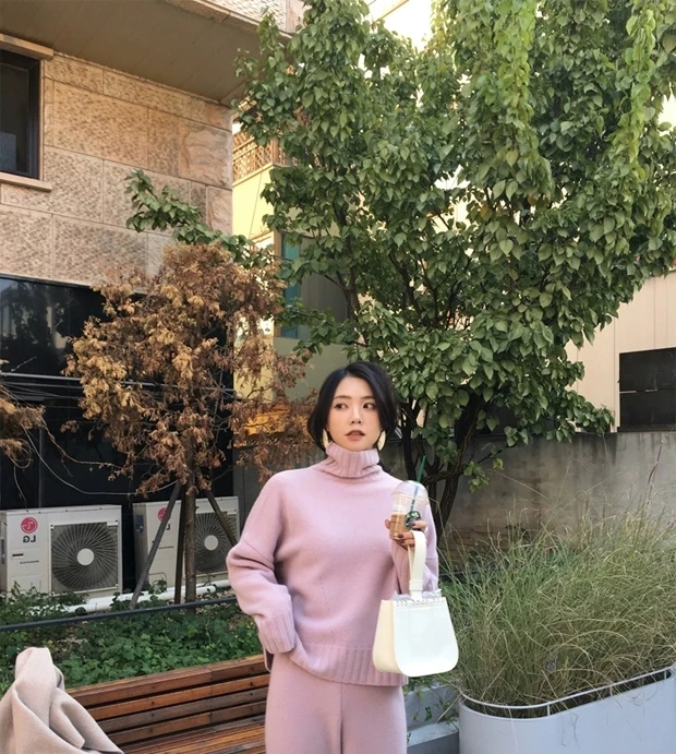 New arrival Autumn winter Knitted Tracksuit Turtleneck Sweatshirts for Women Suit Clothing 2 Pcs Set Knit top Pants suit Female