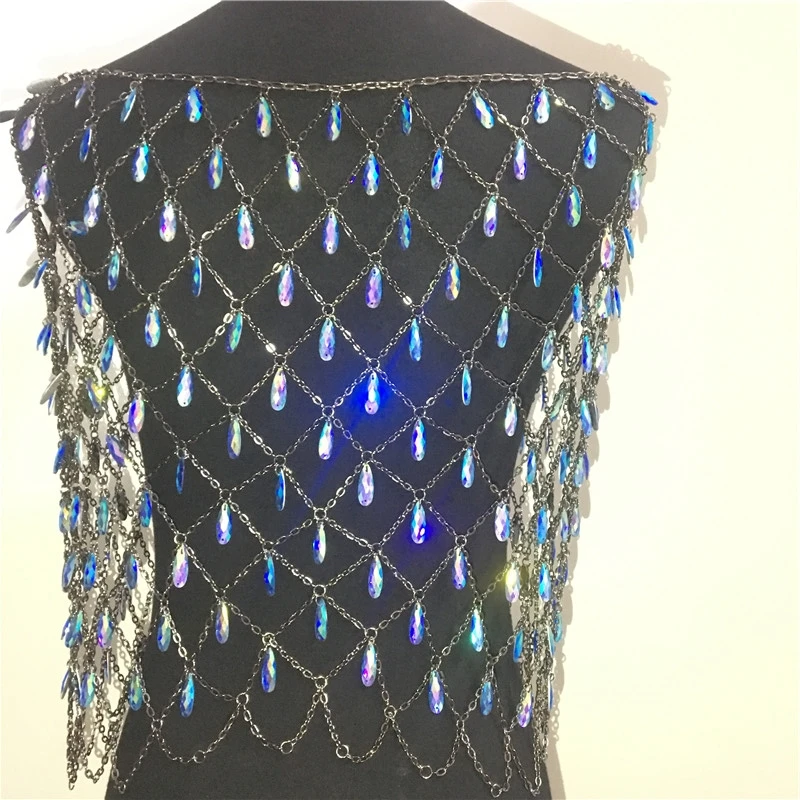 Bling дождевыми каплями драгоценные камни стразы металлические цепи безрукавки Для женщин Открытое платье с украшением в виде кристаллов кулон укороченный топ фестиваль летняя пляжная одежда, Топ
