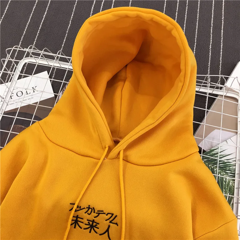 

Hoodies & Sweatshirts