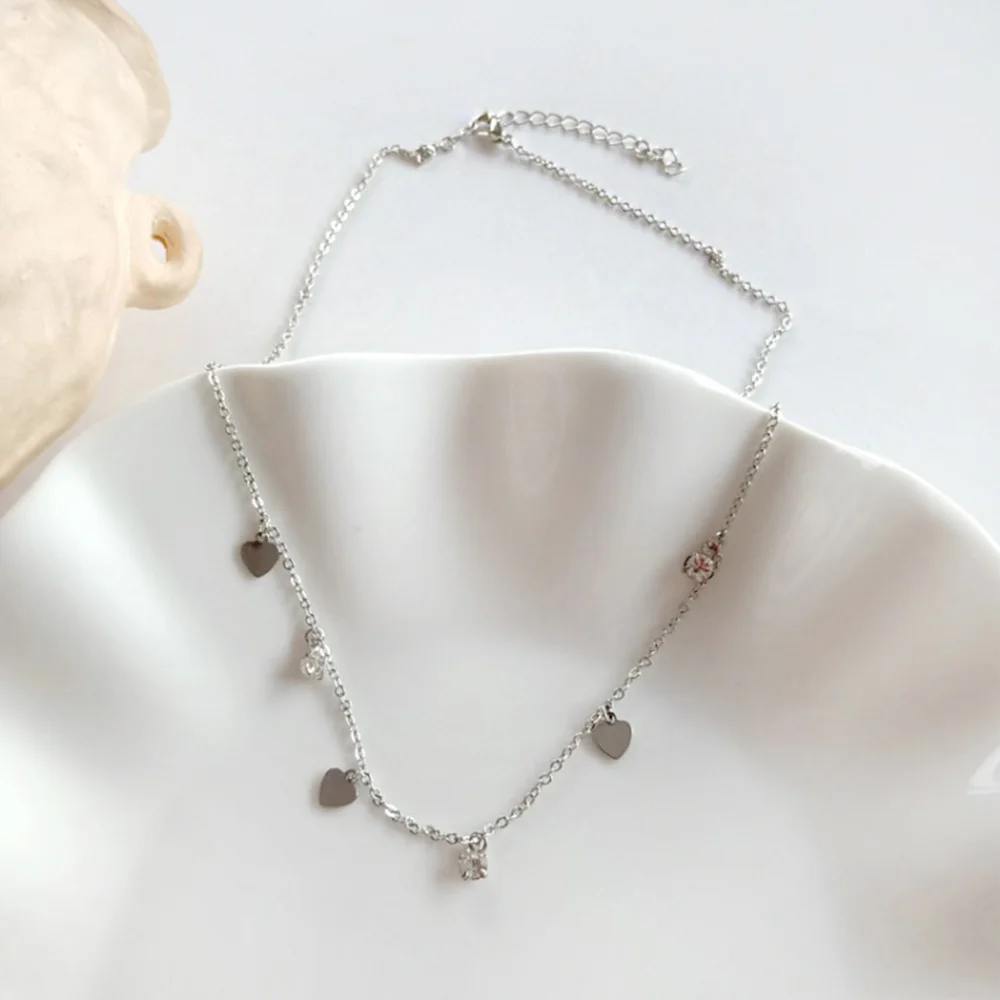 Женское колье-чокер с подвеской в виде сердца | Украшения и аксессуары