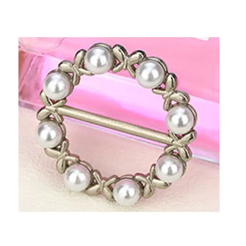 Простой кардиган с декоративной пряжкой на подоле пальто цветочным узором и