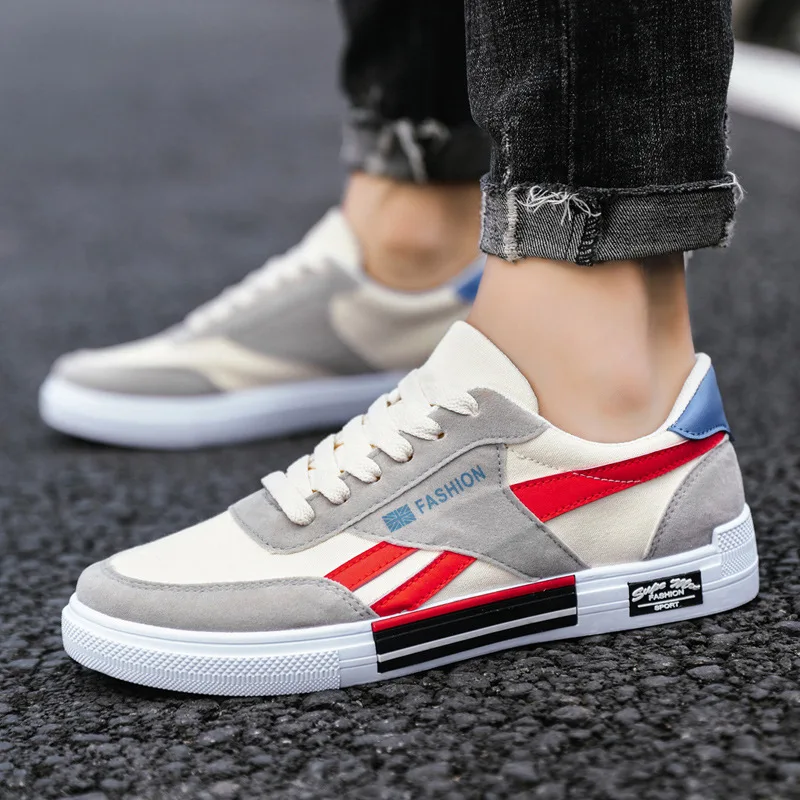 

2021 Summer Ultra-light Breathable Fashion Sports Mesh Casual Lightweight Vulcanized Walking Men's Sneakers Korean Canvas Shoes