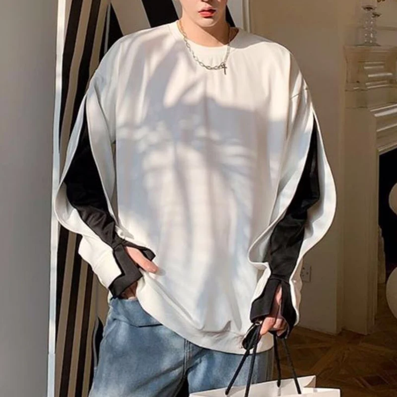 

2020 new men's loose casual fake two-piece contrast sleeve sweater men's personality men's clothing