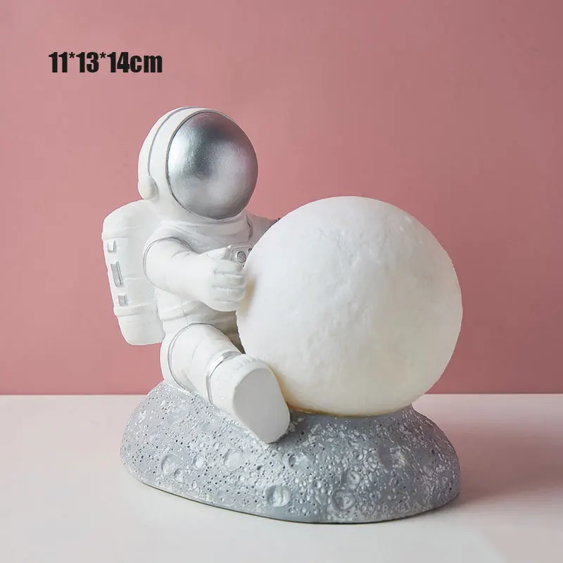 

Astronaut Moon Lamp Decoration Figurine Space Themed Table Ornament Spaceman Resin Night Light for Kids Bedside Home HVR