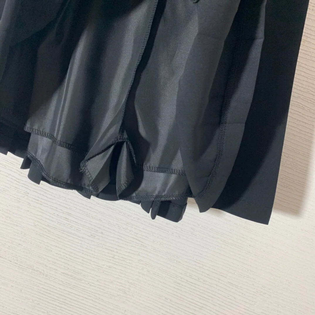 

High Quality Luxury Women New Two-piece Suit Button Double-breasted Triangle Badge Decorated Suit Jacket Underwear Half Skirt