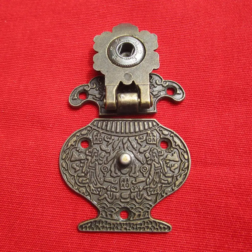 

Высокое качество 4 шт./лот античная бронза Засов защелка ювелирный замок для деревянного ящика Шкаф Пряжка Чехол с замками декоративная руч...