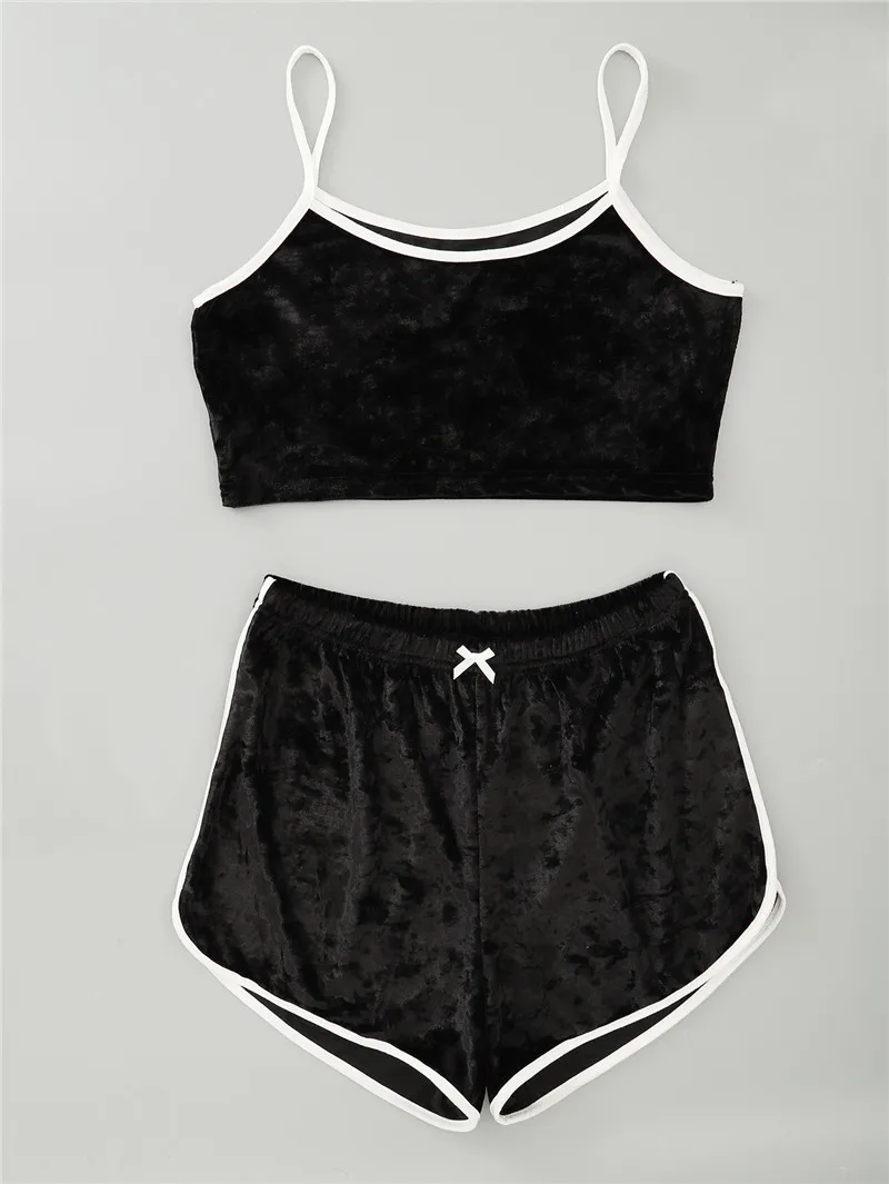 

Women Velvet vest home service suit Sleeveless top and shorts Sets