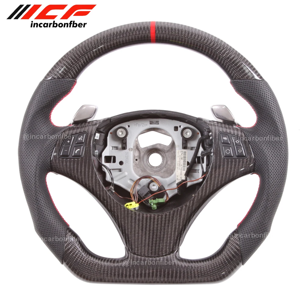 

Рулевое колесо из углеродного волокна для BMW 1 3 M серии E82 E90 E87 E91 E92