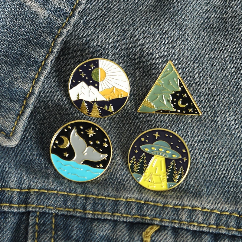 Эмалированная брошь в виде горного леса |