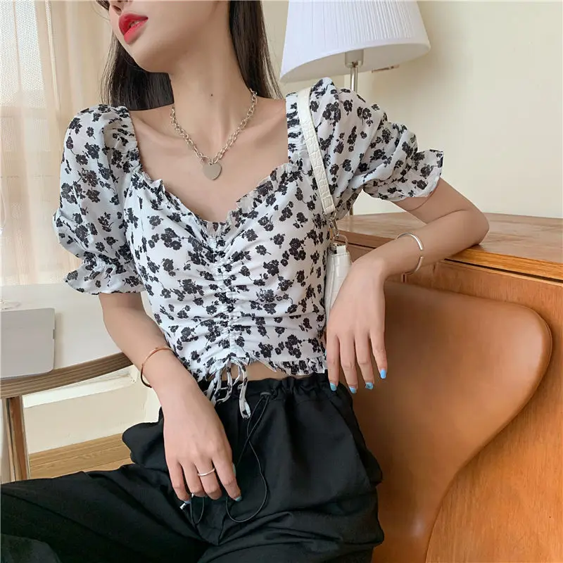 

Summer French Retro V-neck High Waist Design Sense Drawstring Floral Short Short Sleeve Ruffle Bubble Sleeve Top Women