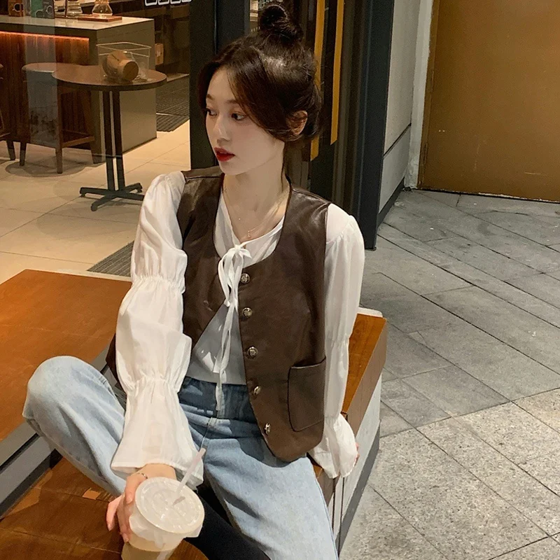 Кожаный жилет женская одежда на весну и осень с маленьким жилетом кружевными