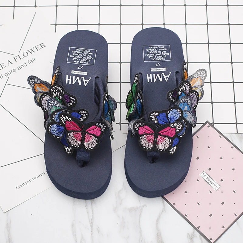 Fashion New 2022 Summer Handmade Butterfly Slippers Solid Platform Sandals Wedges Footwear Beach Outside Women Flips Flops