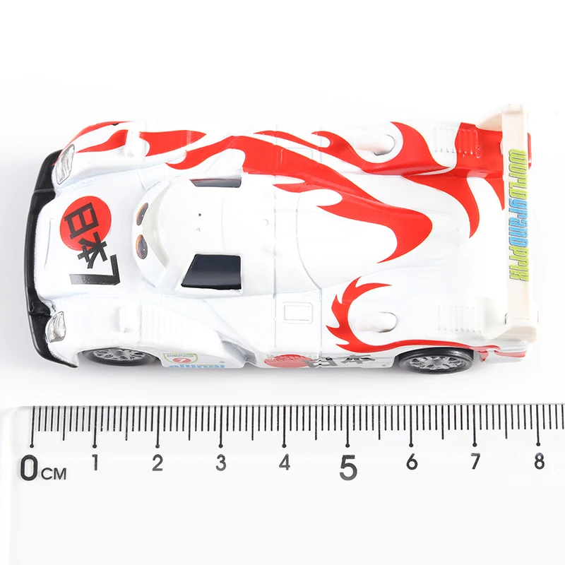 Бутик Disney Pixar Racing 2 3 Golden Thunder McQueen Япония 1:55 Легкосплавные АВТОМОБИЛИ шторм Рамирес