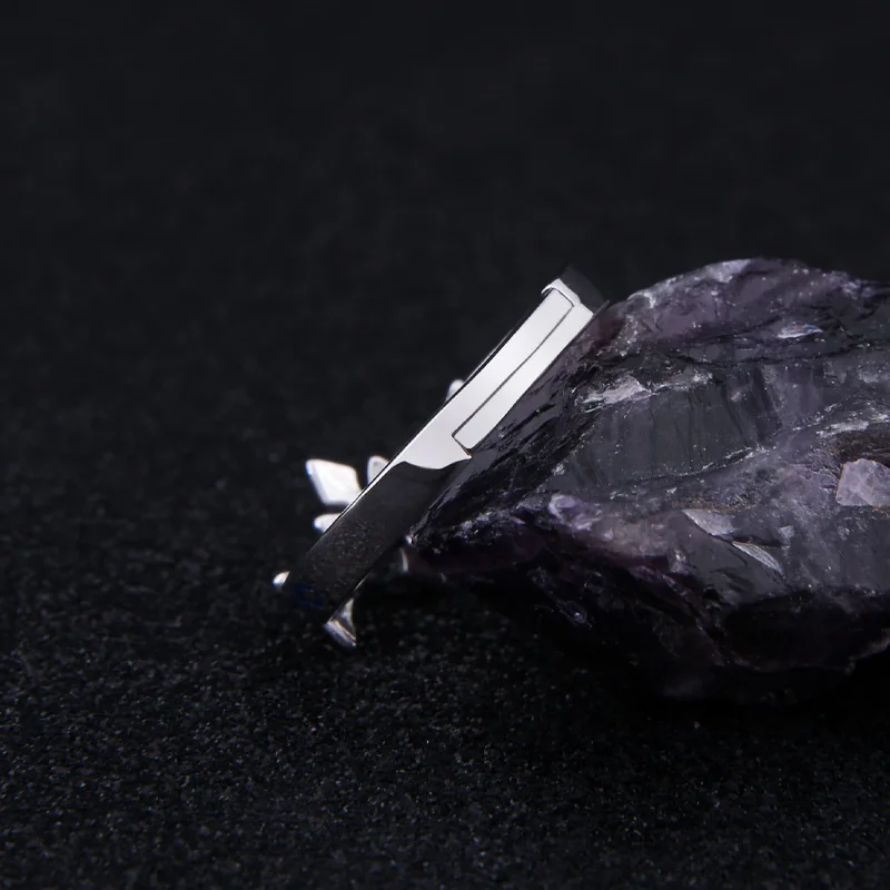 С рисунком из аниме мастера меча онлайн алисизация: Алиса: безумие возвращается ·