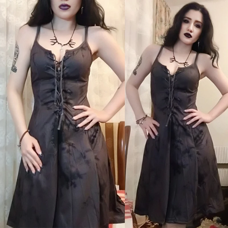 Женское облегающее платье на бретельках с принтом| |