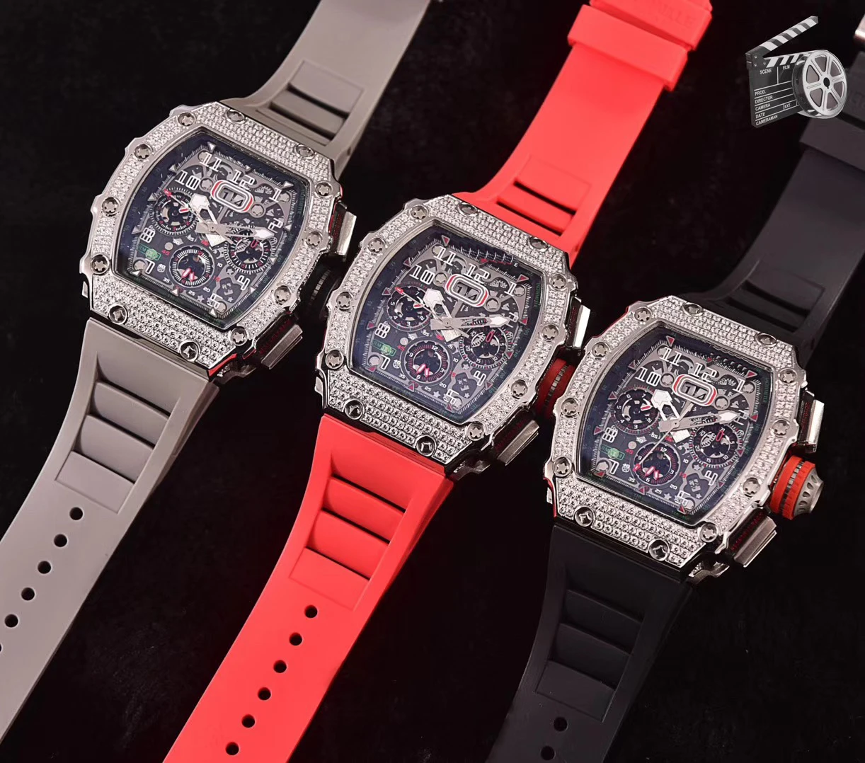 

Classic New Black Red Rubber Men Watch Sapphire Automatic Mechanical Silver Grey Full Iced Diamond Tourbillion Calendar AAA