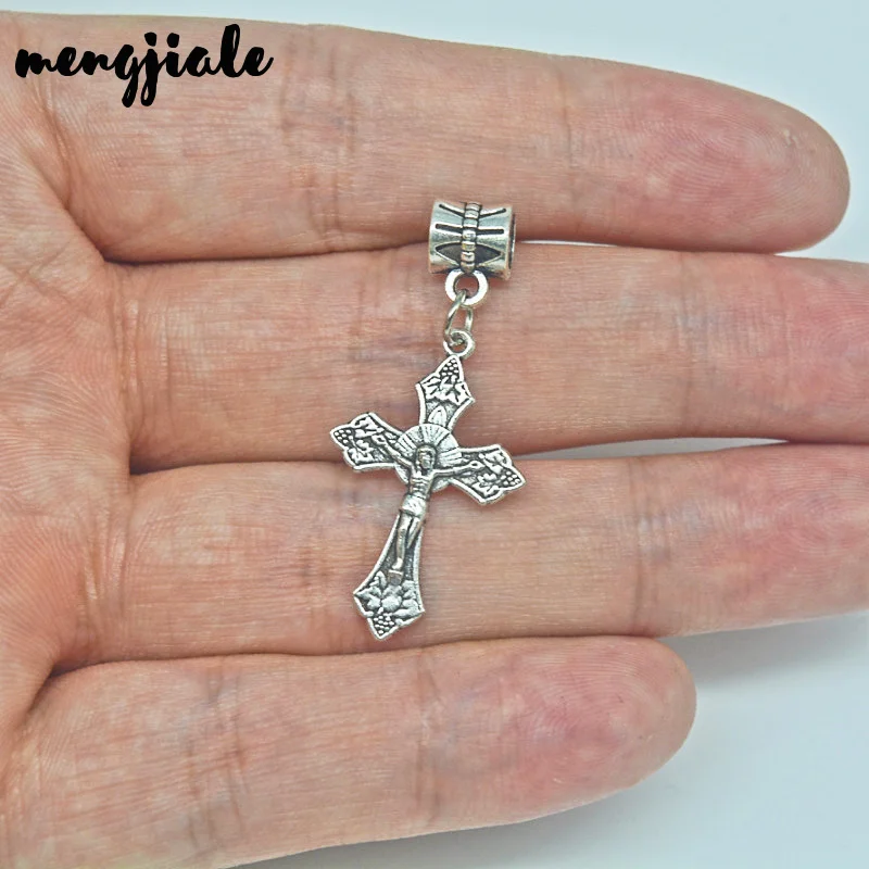 

Hot sell 16pcs wholesale metal Tibet Silver crucifix Pendants Bead Jesus cross Charms For European Bracelets