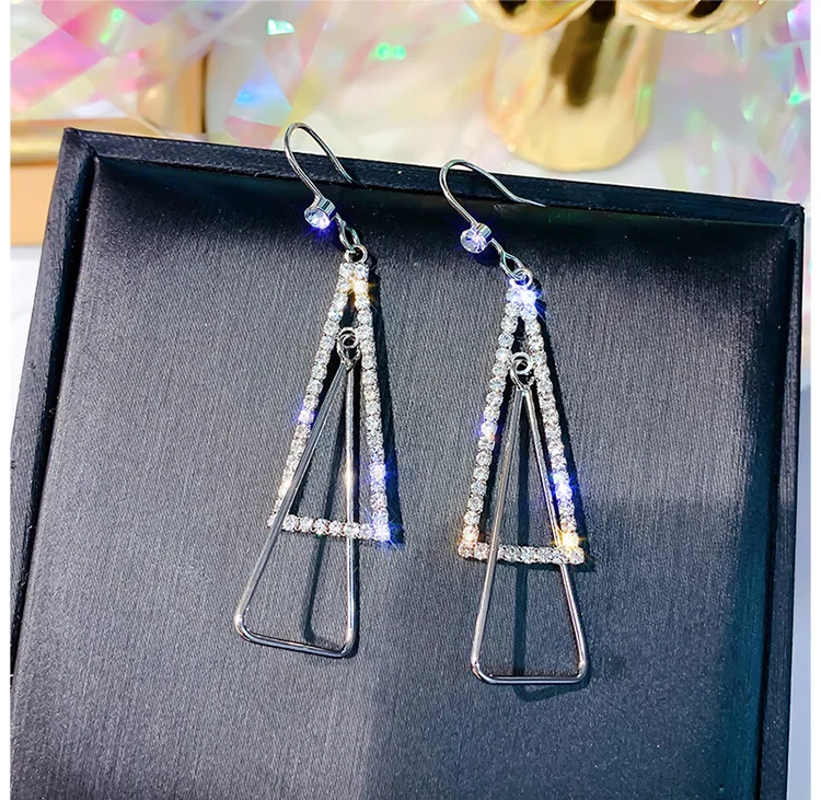 Женские серьги-подвески с блестящей стороной модные брендовые треугольные