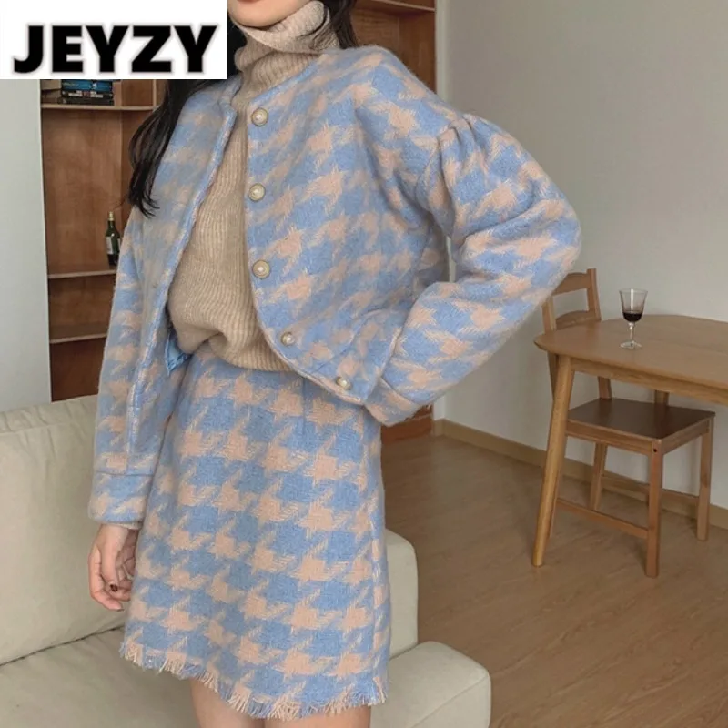 

Winter Sweet Houndstooth Pearl Single-Breasted Long Sleeve Jacket Coat + High Waist Tassels Mini Skirts Wool Suits 2 Pieces Set