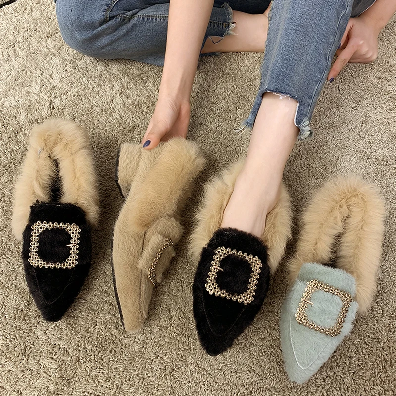 Женская обувь с мехом норки Мокасины острым носком и металлической квадратной