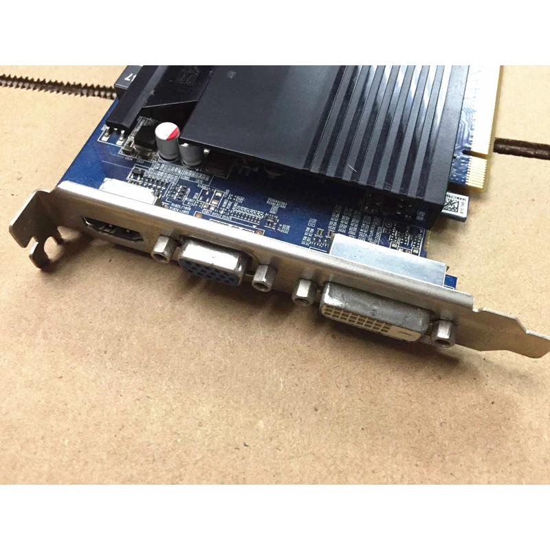 SAPPHIRE HD6570 1 ГБ DDR3 AMD видеокарта GPU Radeon HD 6570 видеокарты офисный компьютер для карты