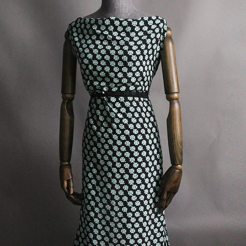 Высококачественная изготовленная на заказ клеверная печатная 100% шелковая ткань