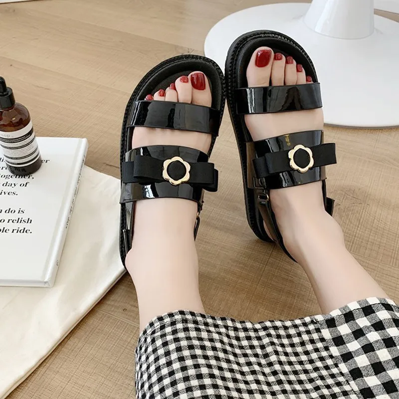 

Low Sandals Woman Leather Shoes Clogs With Heel Suit Female Beige 2021 Summer All-Match Low-heeled Thick Black Comfort Wedge Gir