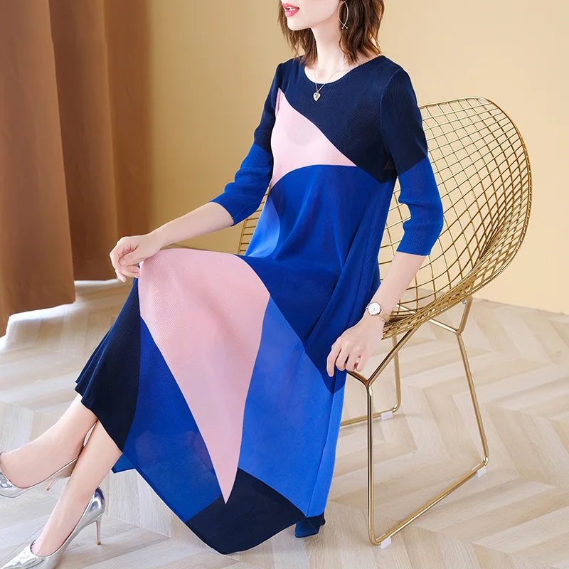 

Pleated Dress Fall 2020 New Women's Dress Loose Large Long Dress
