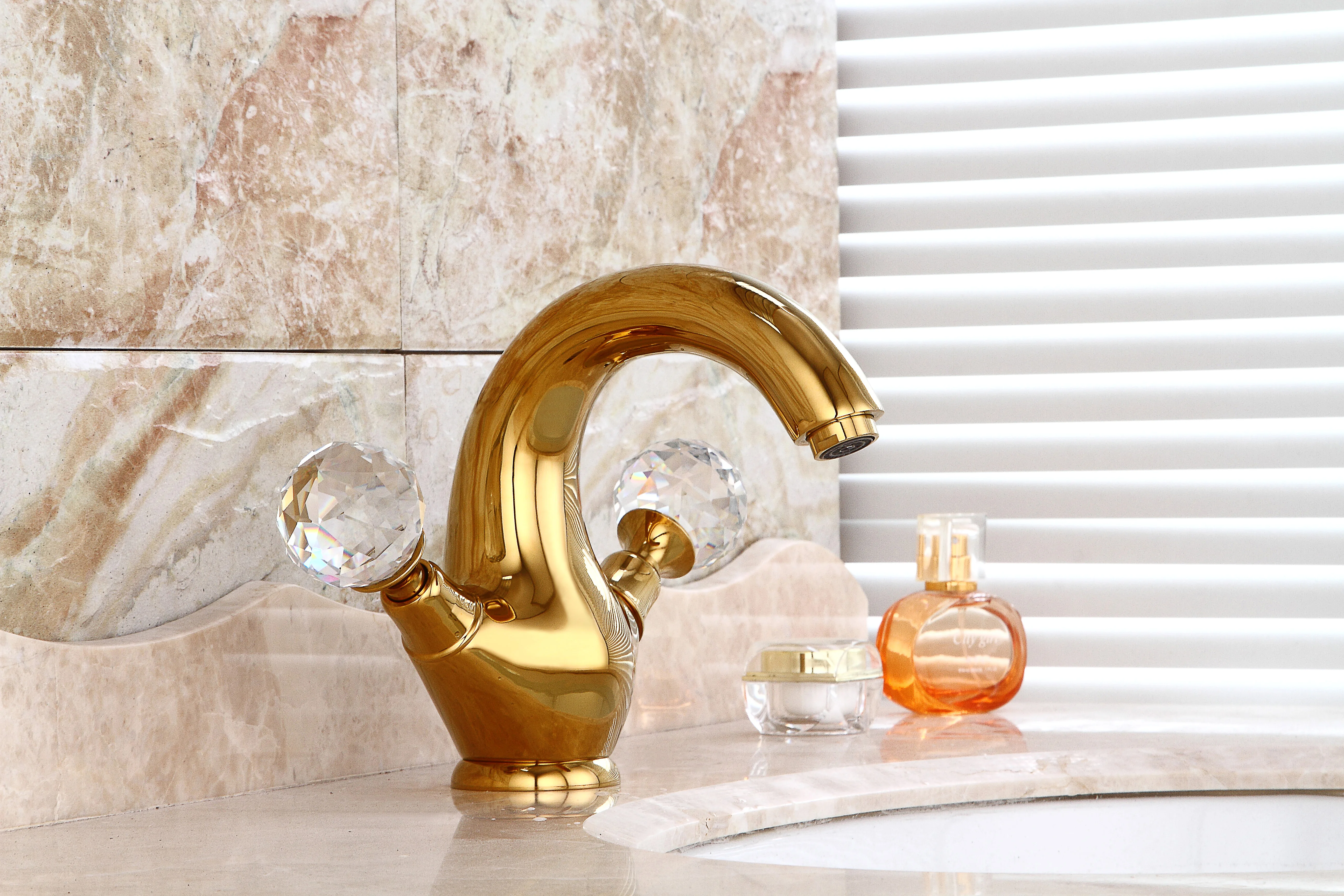 Free ship gold Finish double crystal handles classic style bathroom lavatory washbasin sink faucet mixer tap Single Hole