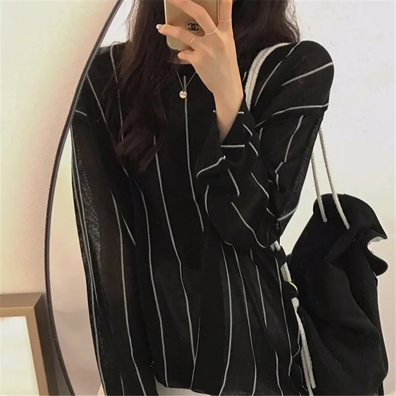 

Chic Ins Korean Style Hot Basic Shirt for Ladies Simple Striped Elegant Light Comfort Shirt 2020 New Hot Summer Shirt for Ladies