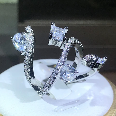 Серебряное кольцо со змеиным плетением