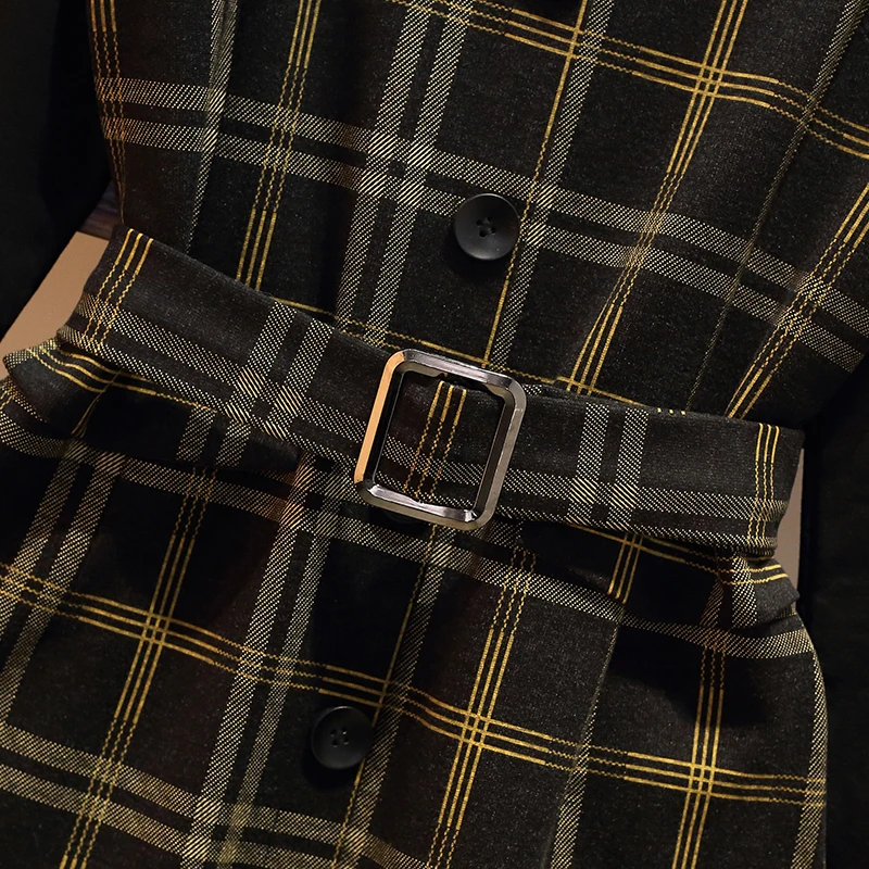 Женское платье с завышенной талией двойка в клетку фальш вставкой и поясом стиле