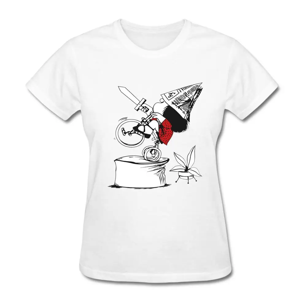 Женская футболка Mafalda Conquistadora | одежда