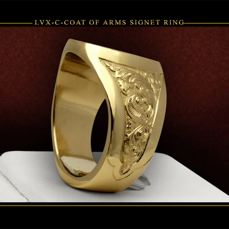 Роскошное позолоченное кольцо в стиле герба оружия с гравировкой для мужчин и