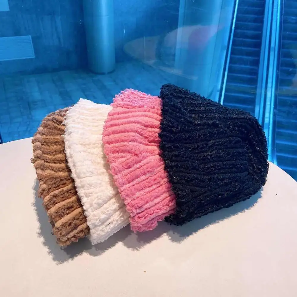 New Women's Autumn And Winter Bucket Cap Korean Version Versatile Plush Fisherman's Hat Warm Lamb Plain Face And Ear Cap