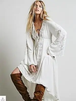 

Top embroidery Long-sleeve V-neck dress high quality