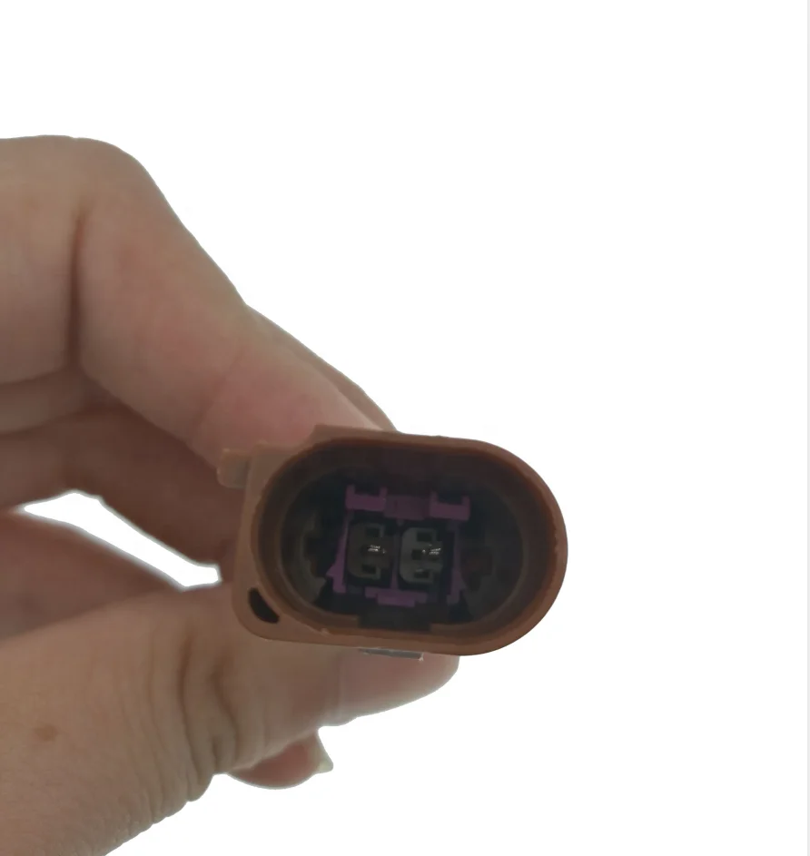 

For Exhaust Gas Temperature Sensor 070906088AA 92094019 0894110 7452225
