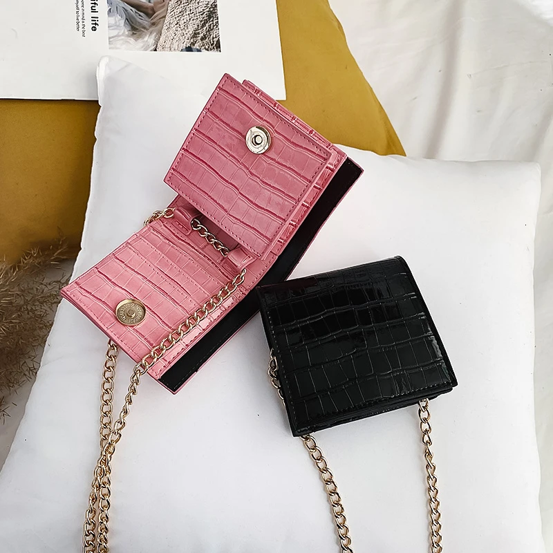 Женская сумка с крокодиловым узором мини женская через плечо маленькая на для