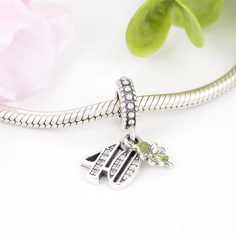 Подвеска-Шарм для браслета серебро 925 пробы циркон алфавит и цифры 40 лет |