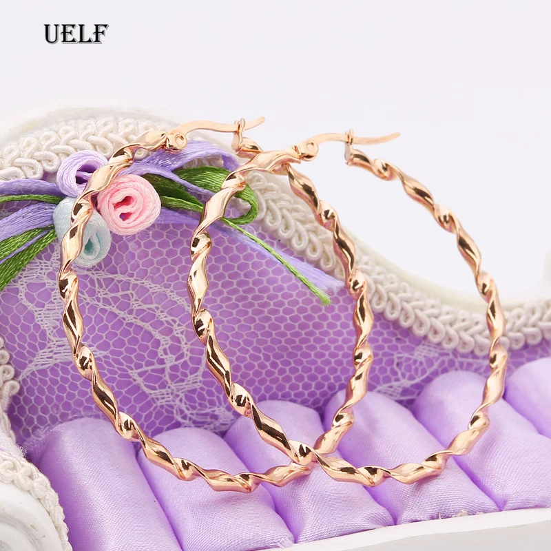 Uelf модные милые витые Серьги Корейская версия простые серьги характерные